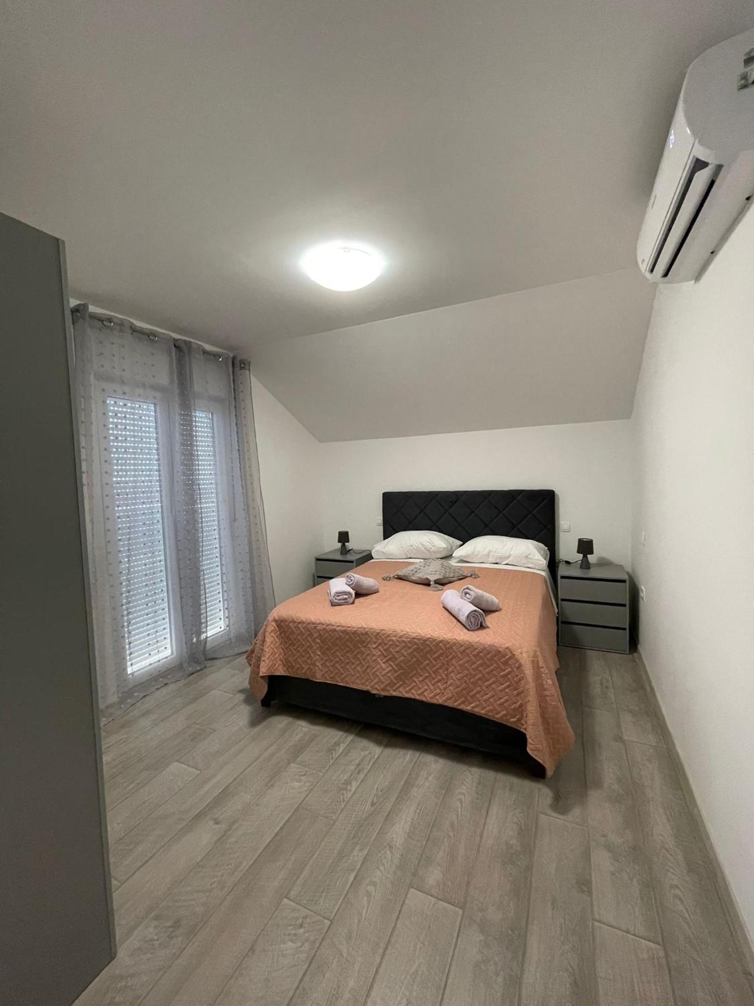 Seaview Apartments Roberta Zadar Eksteriør billede